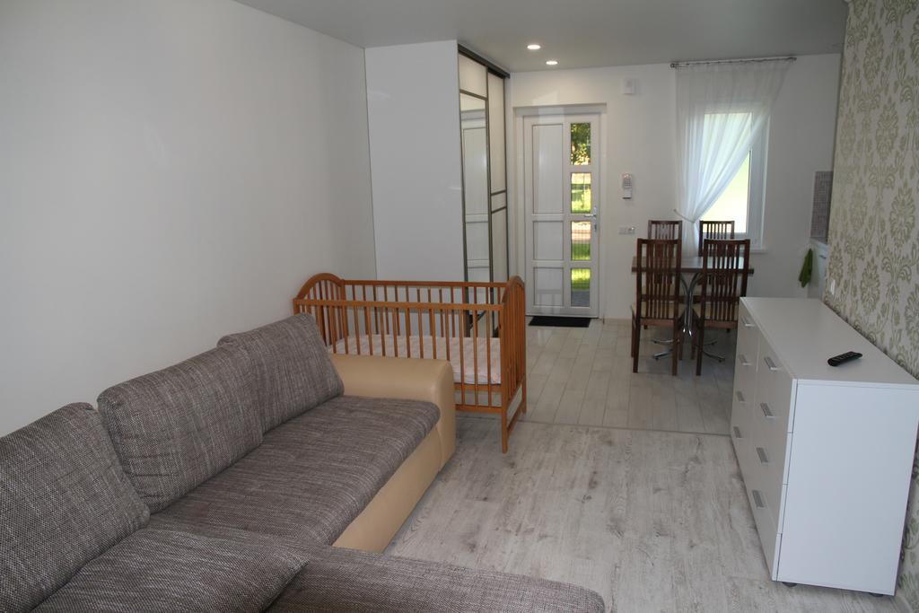 Plukiu 7 With Terrace Daire Palanga Dış mekan fotoğraf